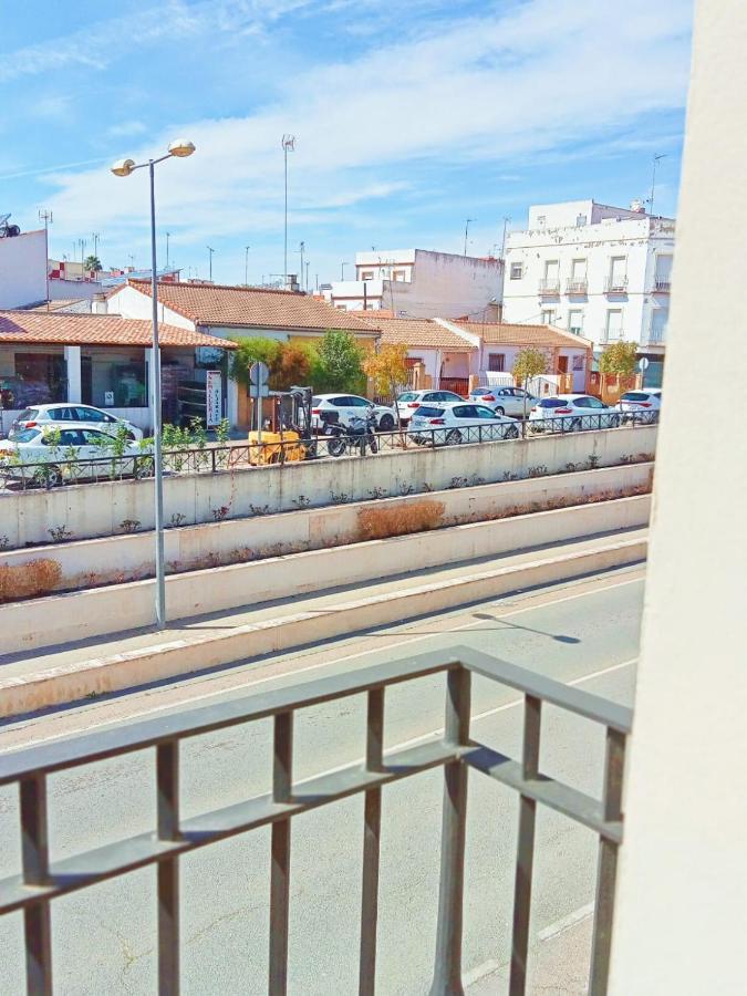 Hotel Sol Sanlucar Sanlúcar la Mayor Exteriör bild